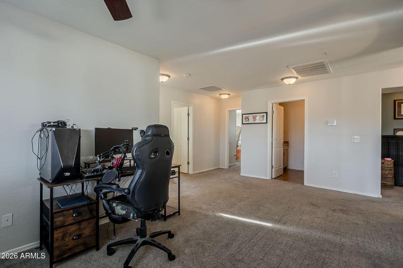 38-web-or-mls-Phelps-38