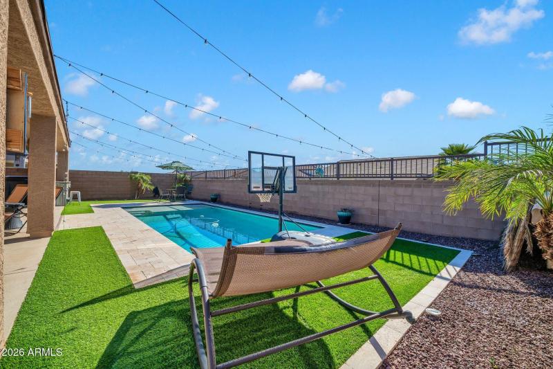 17259 W Butler Ave-49