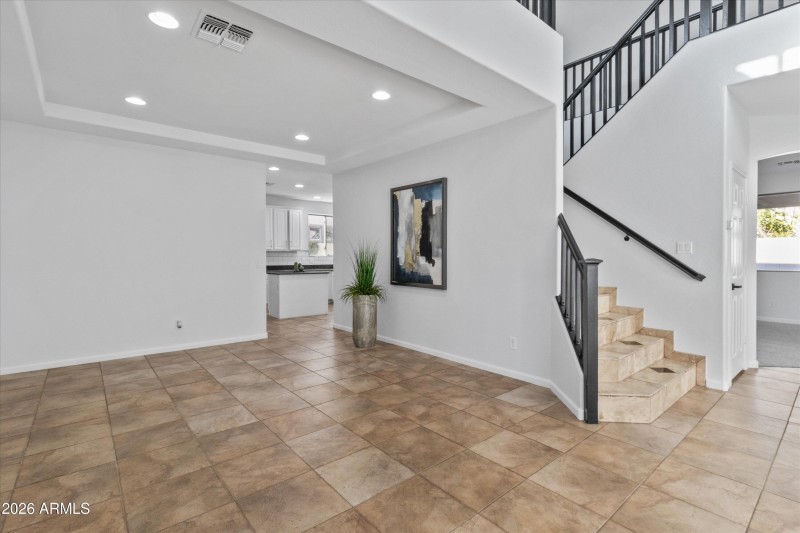 Formal dining room 1