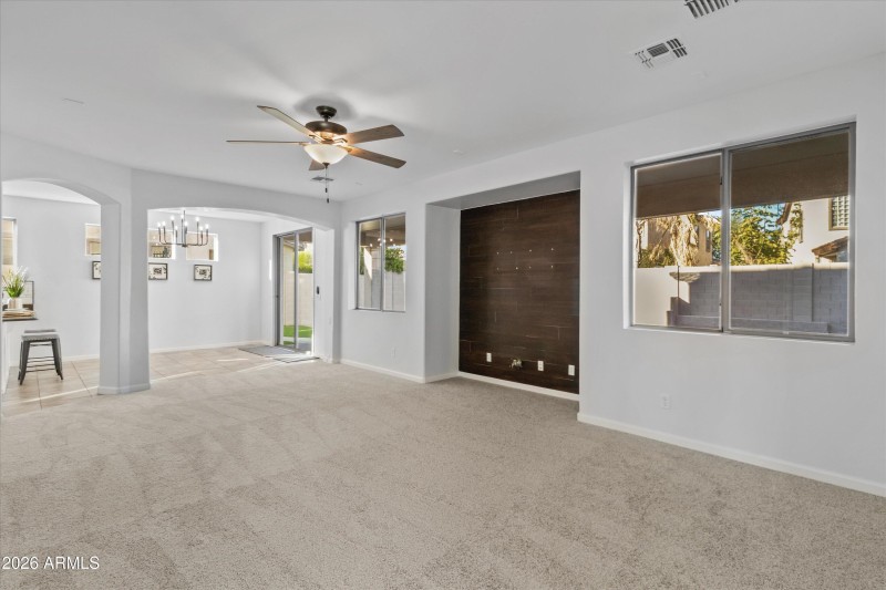 Family room 2