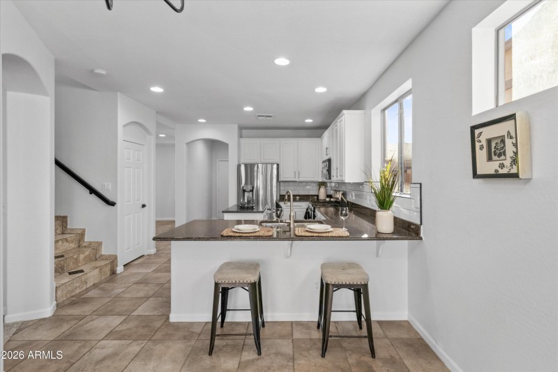 Breakfast bar