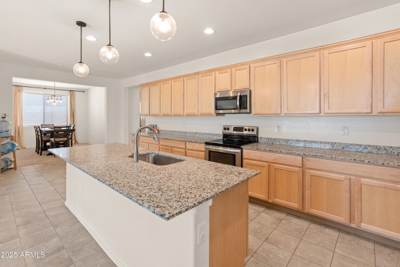 24580 N 144th Ave-27