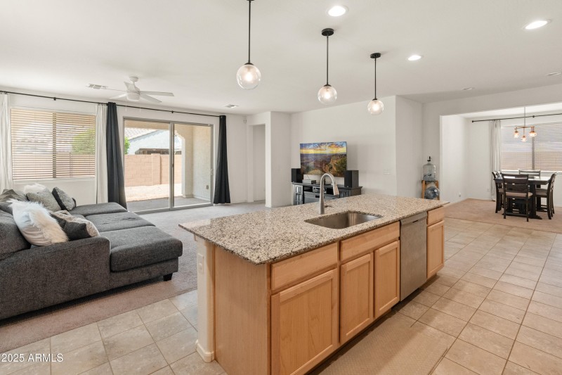 24580 N 144th Ave-19