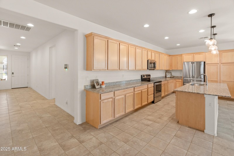 24580 N 144th Ave-29