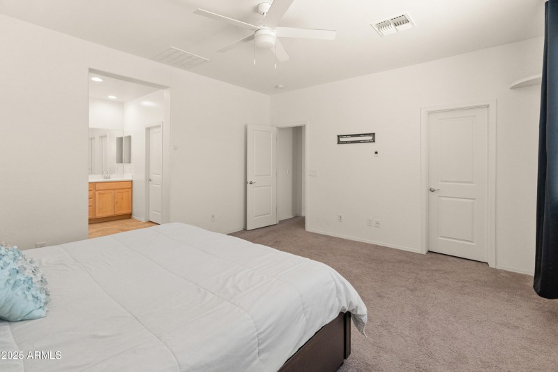 24580 N 144th Ave-31