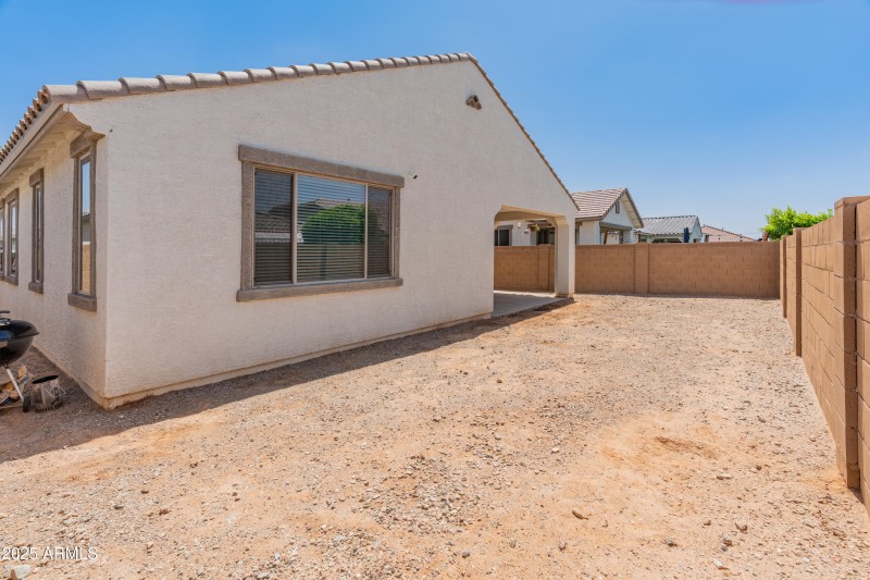 24580 N 144th Ave-39