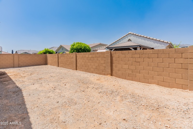 24580 N 144th Ave-40