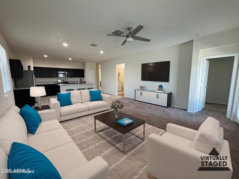 Living Room - Standard - 27