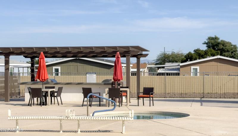 52-16101-N-El-Mirage-rd-coppersun-comuni