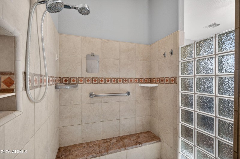 15-web-or-mls-DSC04696