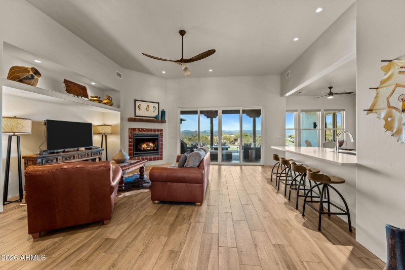 10-web-or-mls-DSC00587