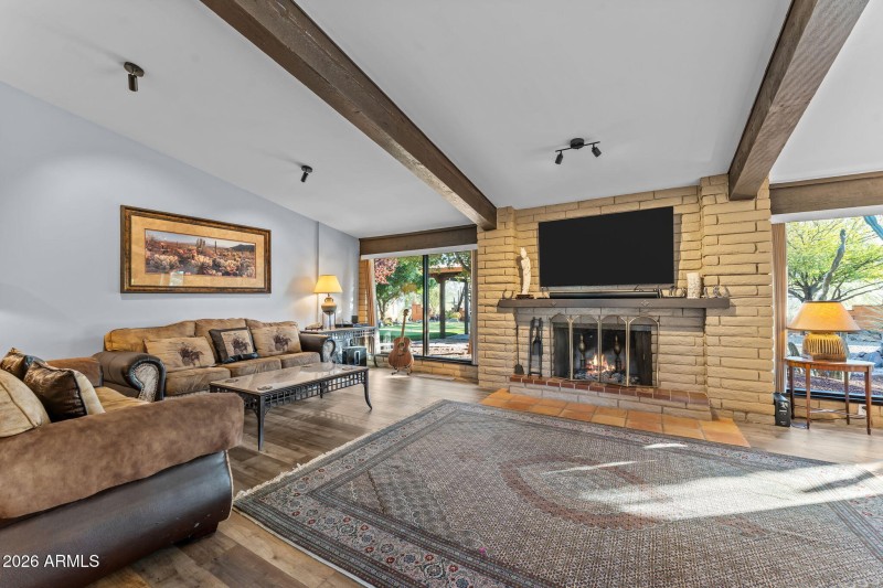 13-web-or-mls-DSC00322-1