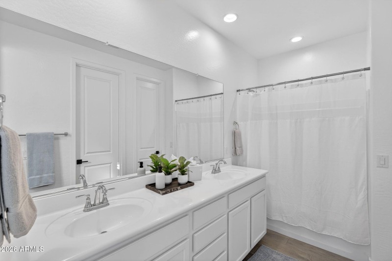 29-web-or-mls-DSC00405