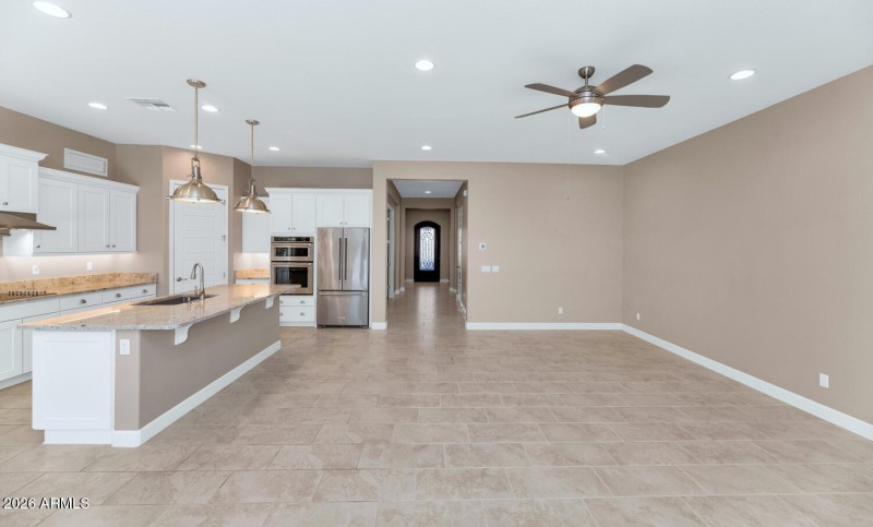 6919 E Russell St-large-007-019-6919 E R