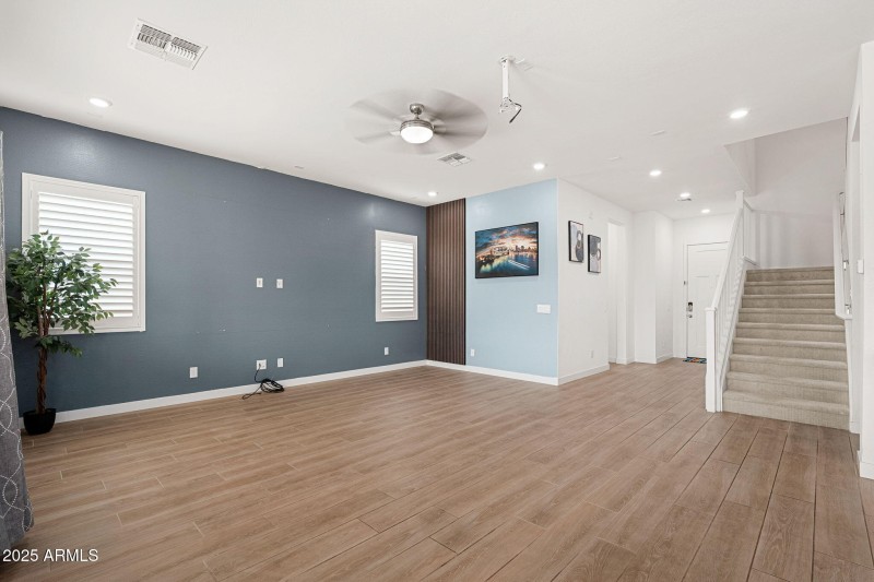 1458 E Lodgepole Dr - 04