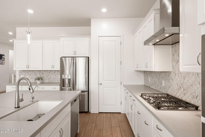 1458 E Lodgepole Dr - 07