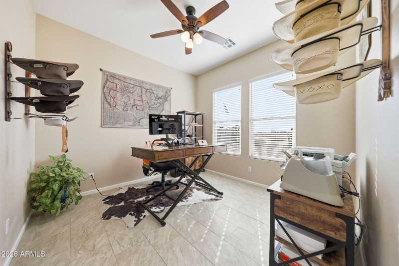 Guest bed 1 east wing