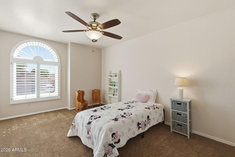 Bedroom 5 (Upstairs)