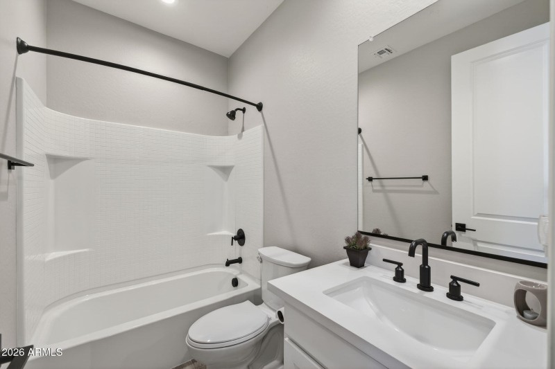 20-web-or-mls-11247 E Unger Ave, Mesa-20