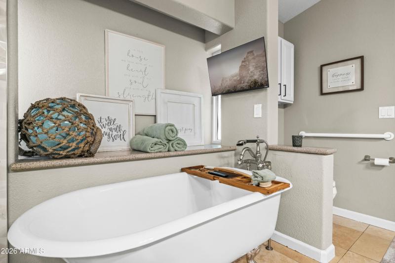Soaking Tub