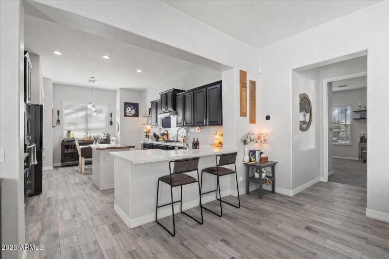 2885 N Riley_Kitchen