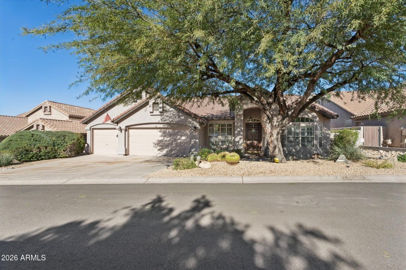 1-web-or-mls-13928-e-lupine-ave