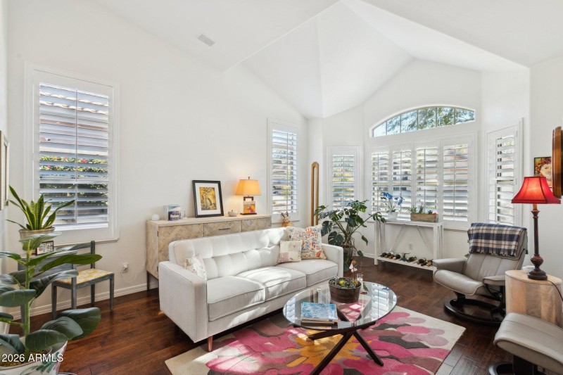 8-web-or-mls-13928-e-lupine-ave