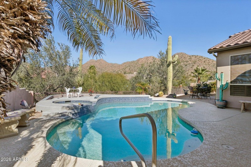 42-web-or-mls-13928-e-lupine-ave