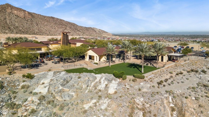 44-web-or-mls-20741-w-minnezona-ave