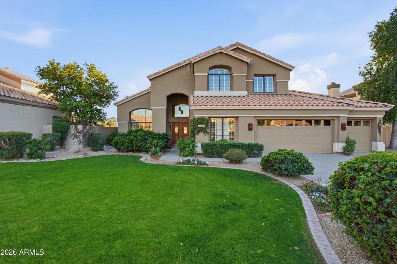 Gorgeous lot in Cul-D-Sac