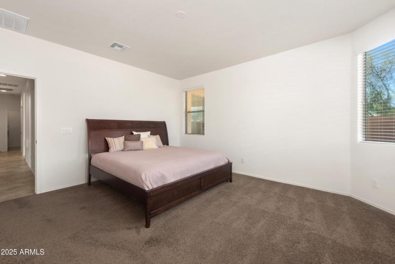 18222-E-la-Posada-Ct-26