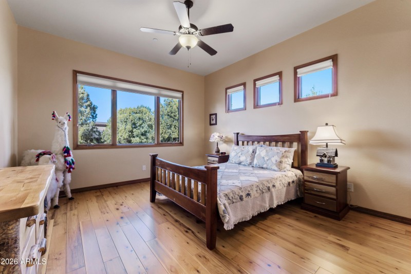 24-Bedroom 3