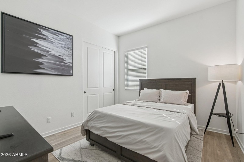 16-web-or-mls-W Montecito Ave-S1501-017