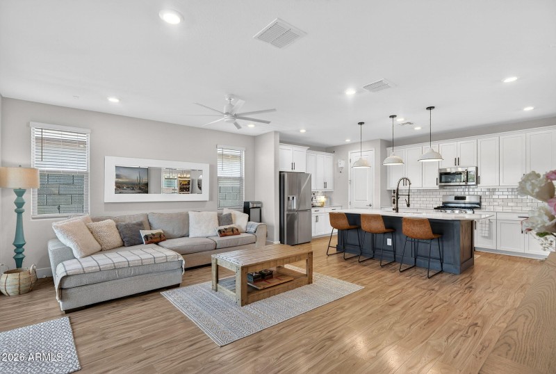 6-web-or-mls-26- W Rainbow Bridge Ln