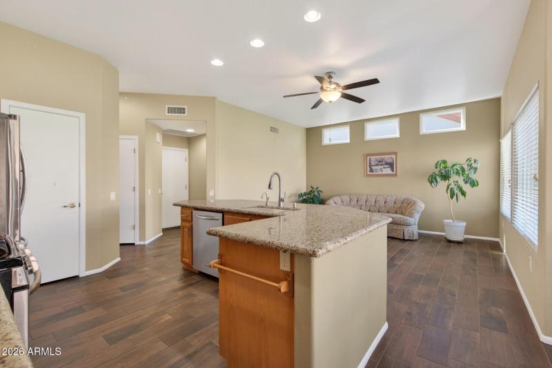 Kitchen area towards Family Rm
