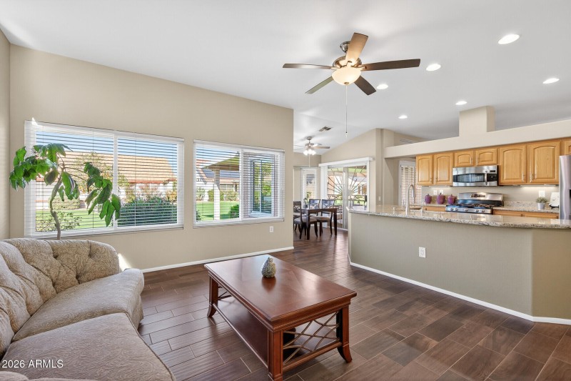 24_14124_W_Circle_Ridge_Drive24_mls