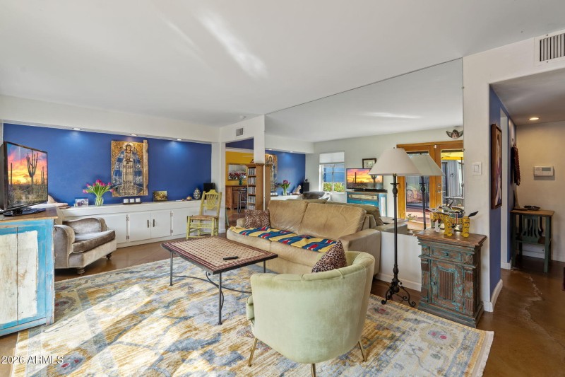 3215 E Missouri Ave, Phoenix 85018