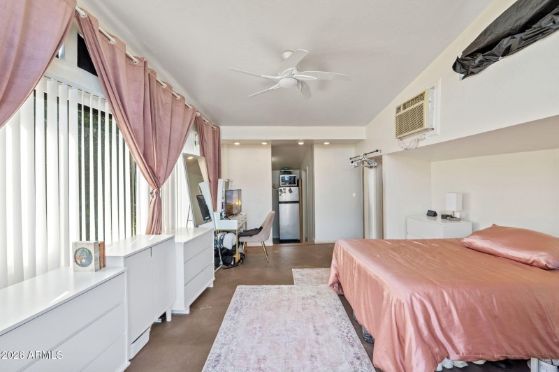 3215 E Missouri Ave, Phoenix 85018