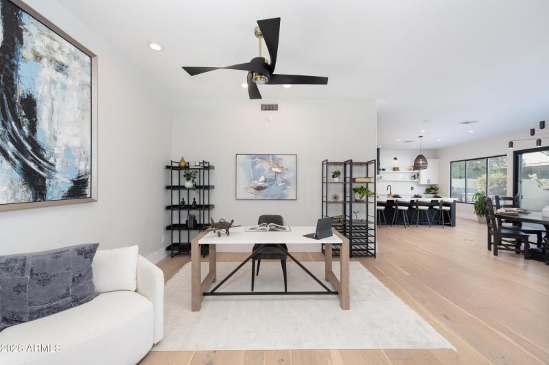 W Lynx Way (1782)-12