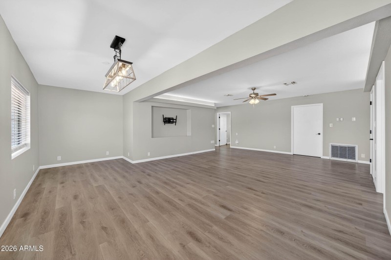 Interior - 8505 E Hansford Ln-2