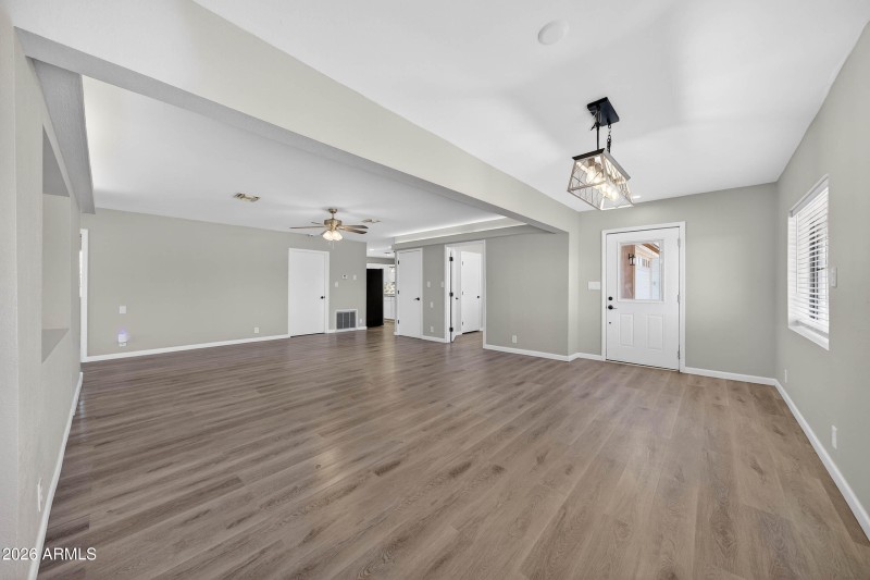 Interior - 8505 E Hansford Ln-3