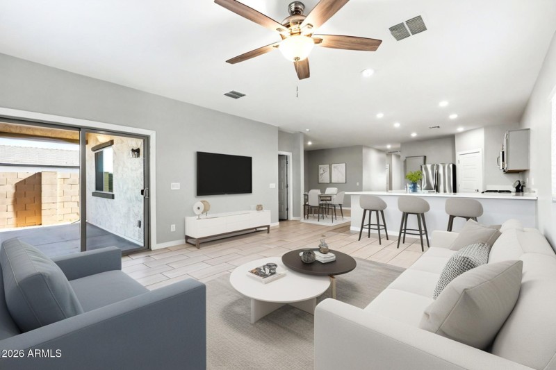 6c6e21f9-be74-4c3a-aa22-f937cb9ec211