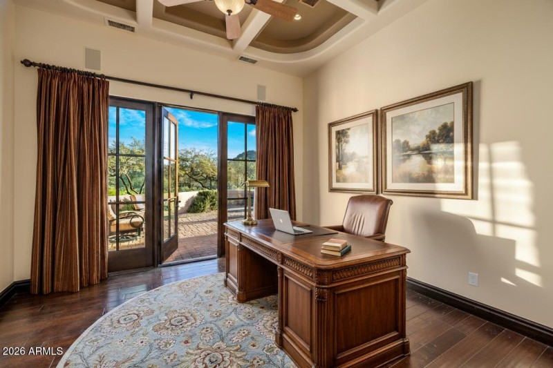 Office with bathroom 6