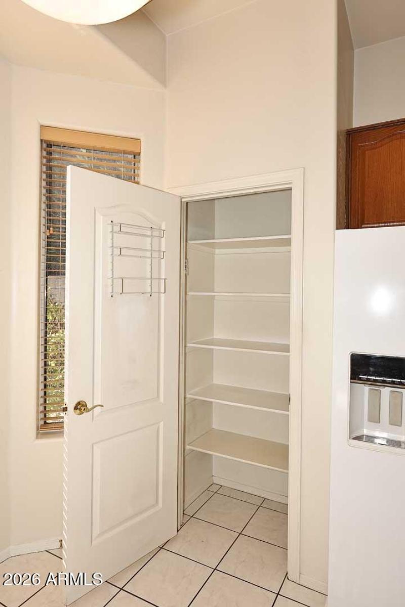Kitchen-Pantry