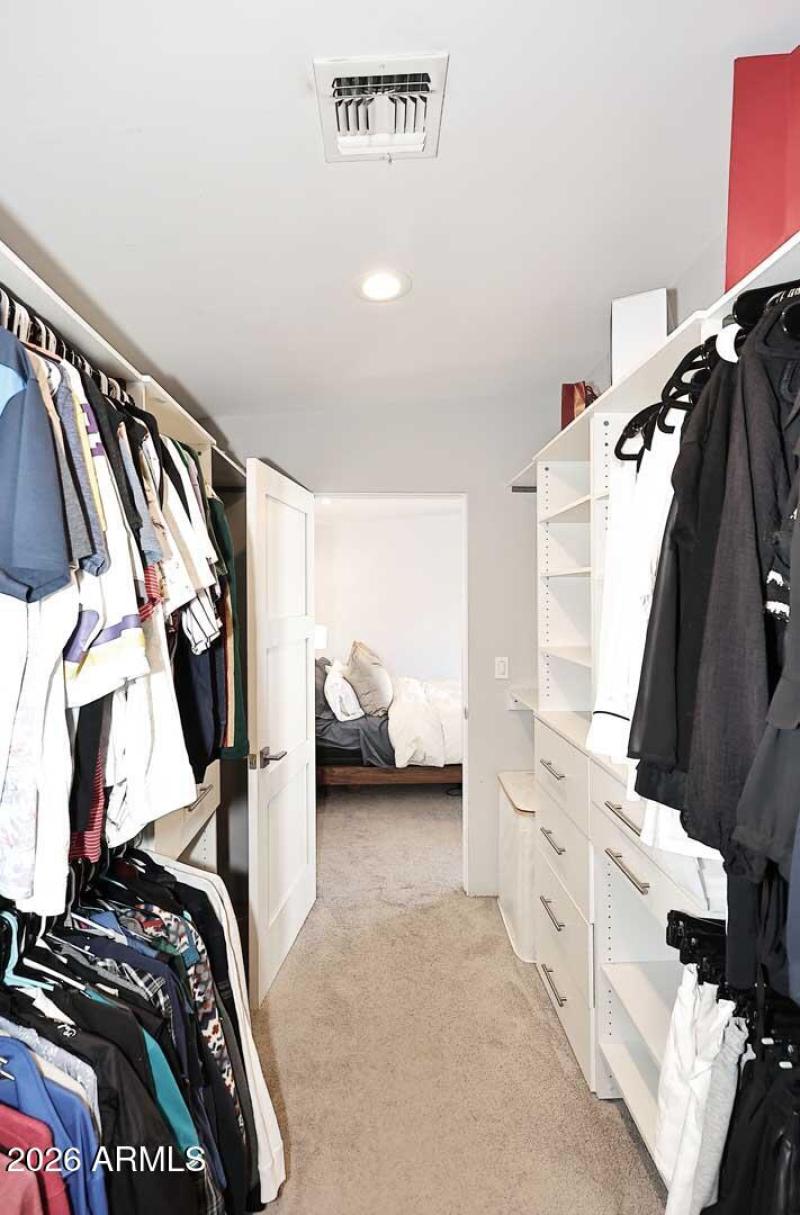 Primary Bedroom-Closet3