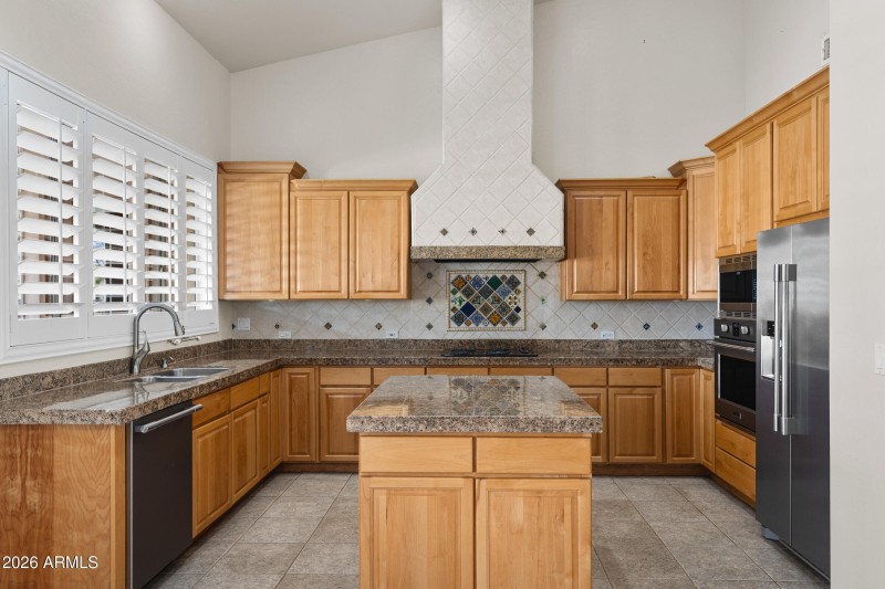 2656 Vía de Arboles-17