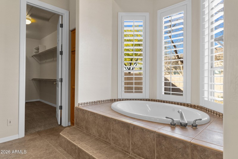 2656 Vía de Arboles-34