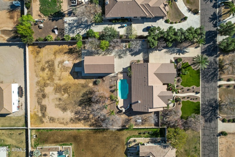 2656 Vía de Arboles-61