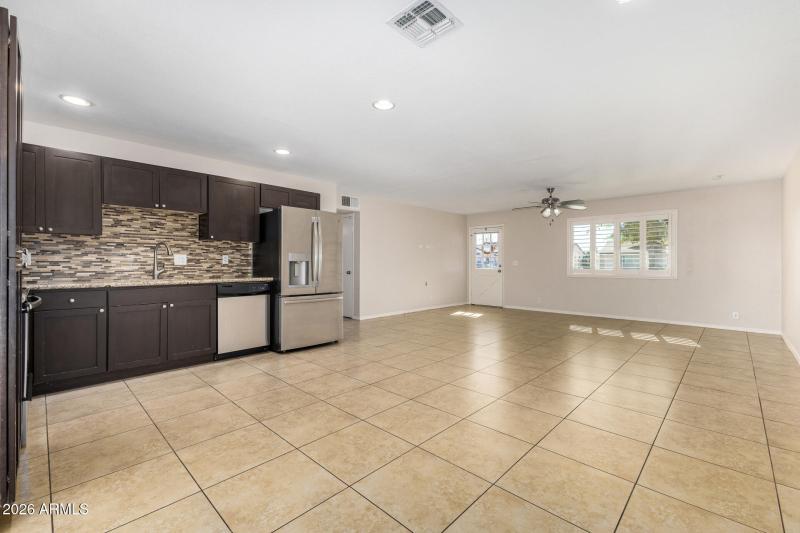 Bright Open Floor Plan