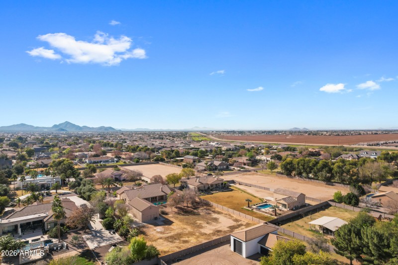 2656 Vía de Arboles-64